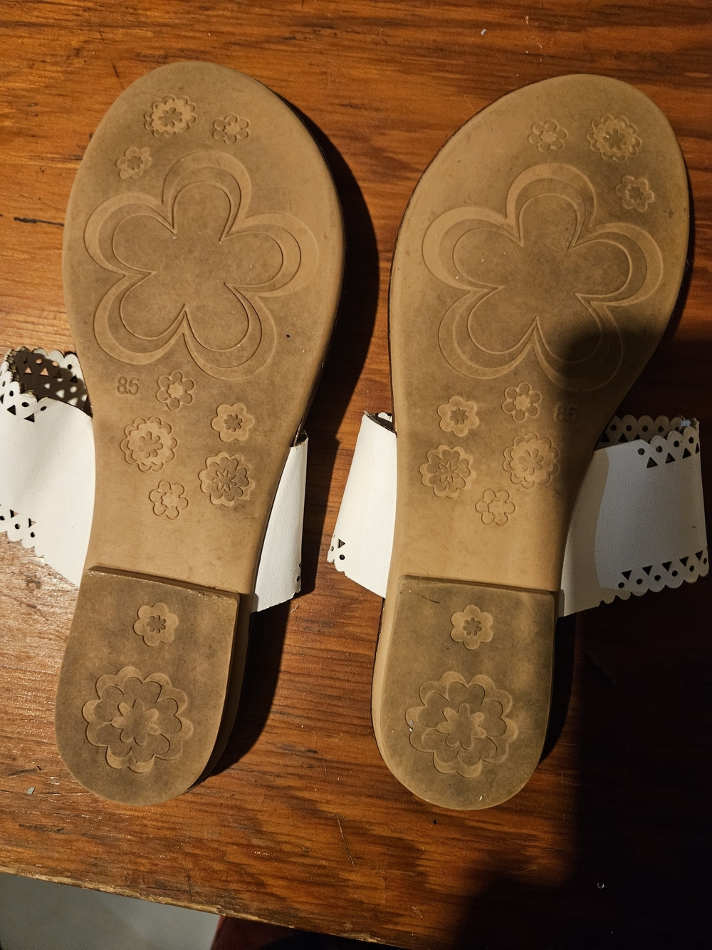 Relativity White and Tan Scalloped Toe-Post Sandals - Picture 2 of 3
